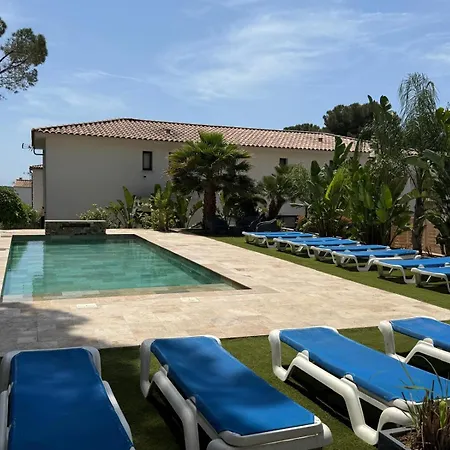 Romy - Calme & Piscine Chauffee *